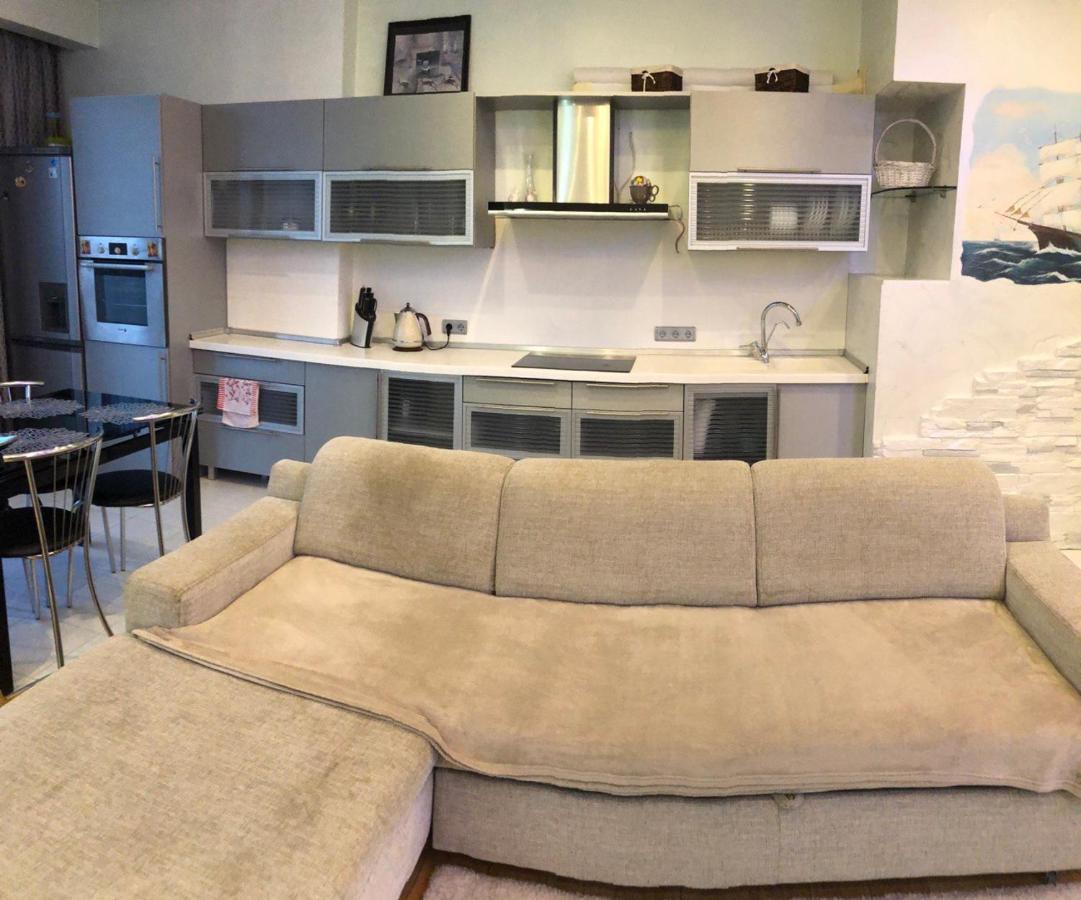 Appartement "Нова Аркадія", Вид Моря Та Міста à Odessa Extérieur photo